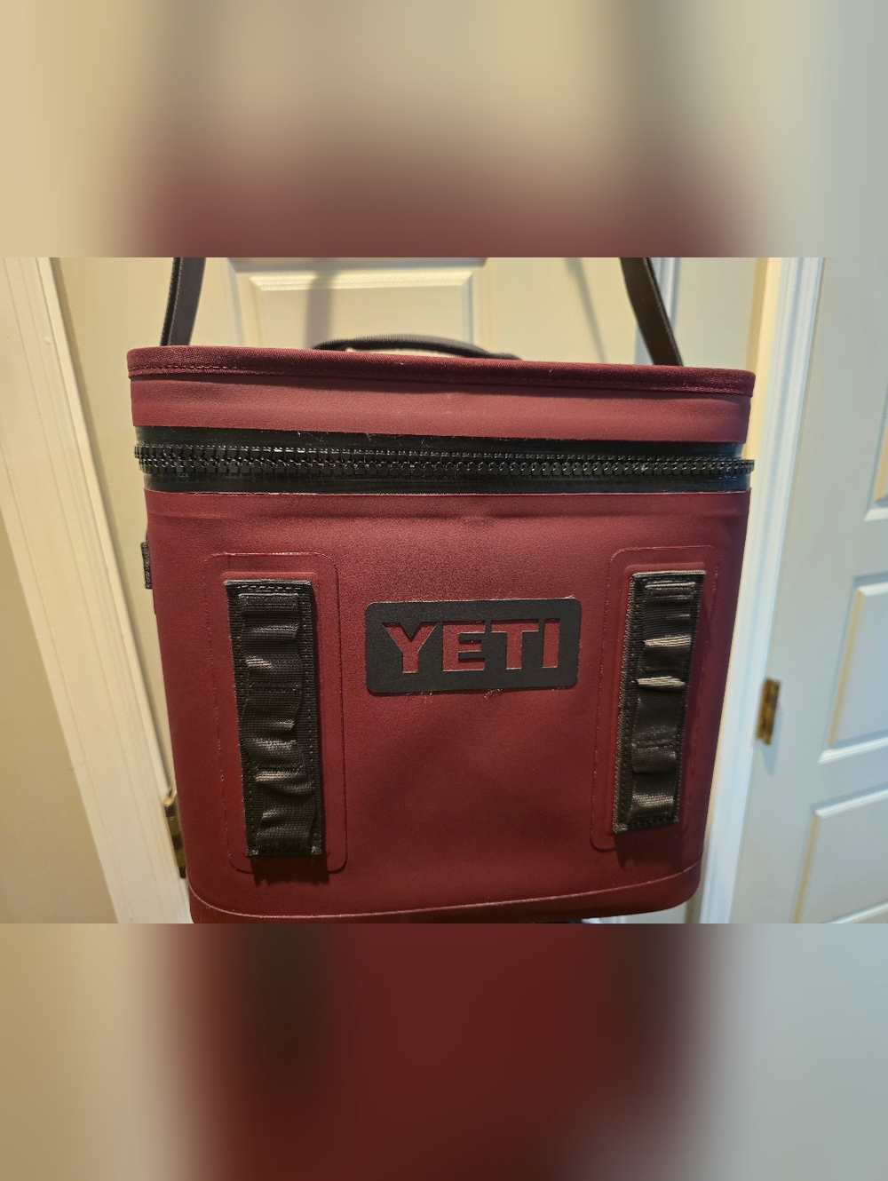 Yeti Hopper FLIP 12 Wild Vine REF Cooler Bag with Black Accents